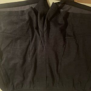 Black lulu shorts